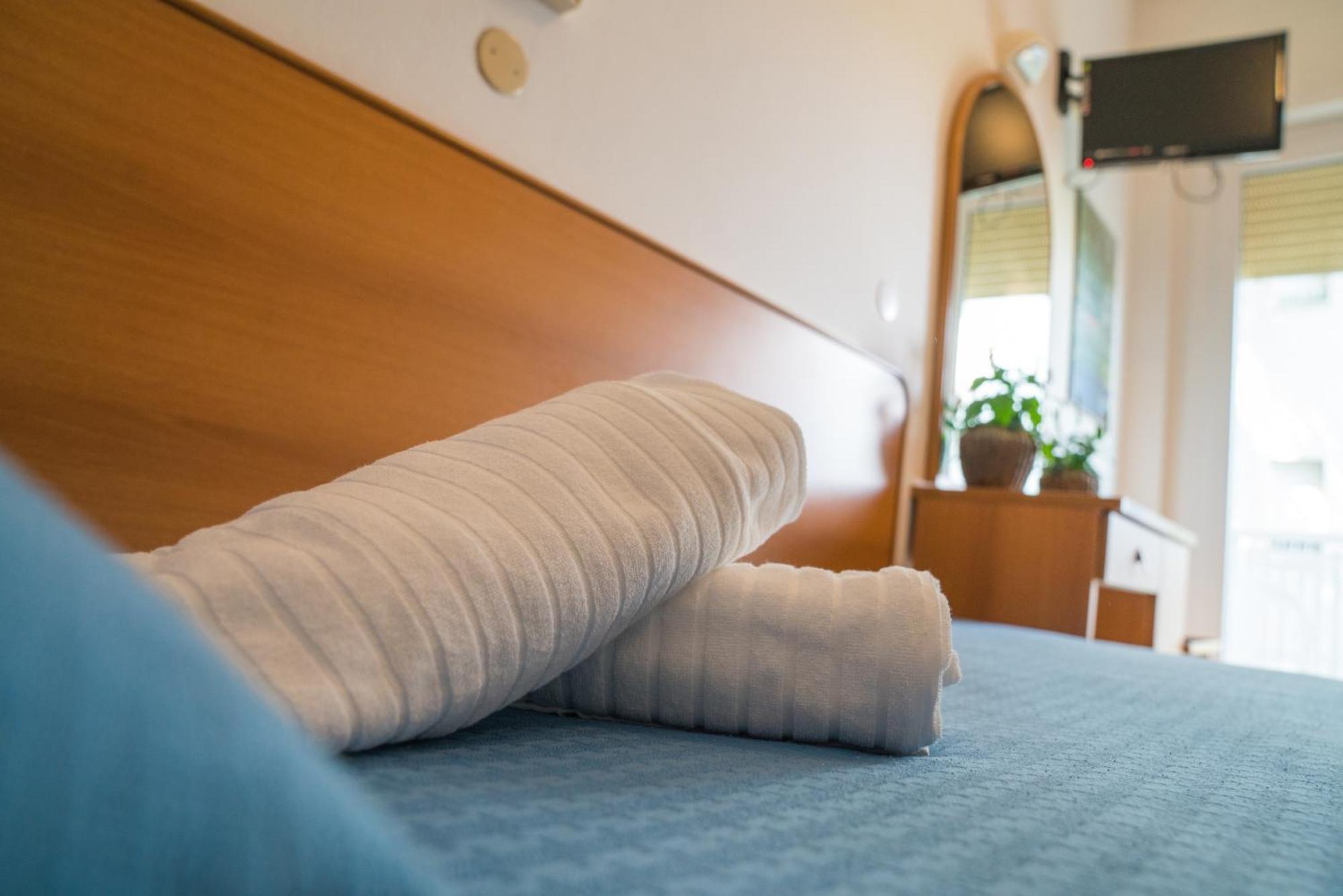 Hotel Singapore Milano Marittima Szoba fotó