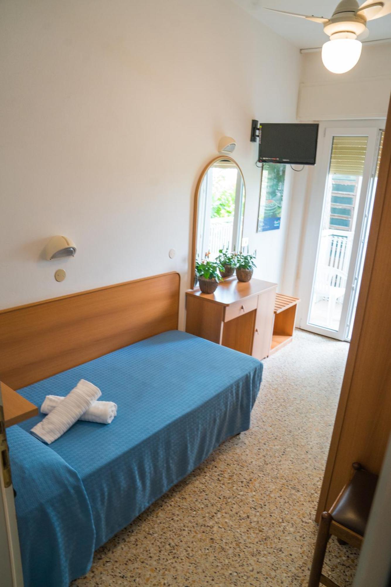 Hotel Singapore Milano Marittima Kültér fotó