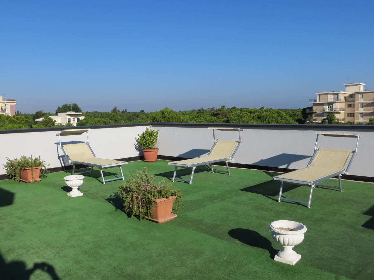 Hotel Singapore Milano Marittima Kültér fotó