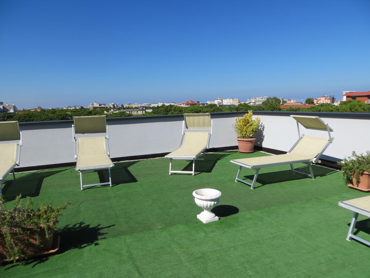 Hotel Singapore Milano Marittima Kültér fotó